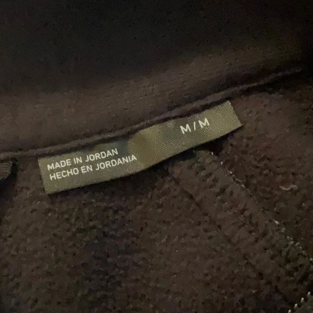 Spyder Gray and Black Knit Pullover NWOT - Picture 7 of 8